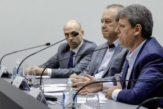 Governo de SP lança 'selinho' para bares e outros afim de atestar ausência de metanol