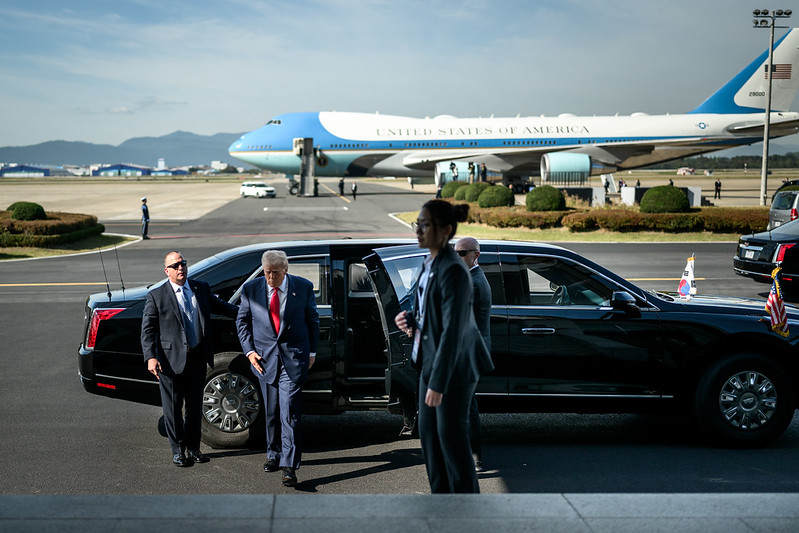 EUA iniciam testes atômicos para conter avanço nuclear da Rússia e China