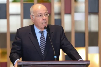 Governo Federal tem reunião para negociar tarifaço com os EUA nesta quinta-feira