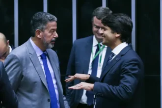 Relator finaliza proposta de reforma administrativa