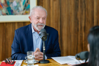 Lula confirma diálogo de chanceler brasileiro com Marco Rubio