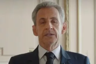 Ex-presidente francês, Nicolas Sarkozy é preso por financiamento ilegal de campanha