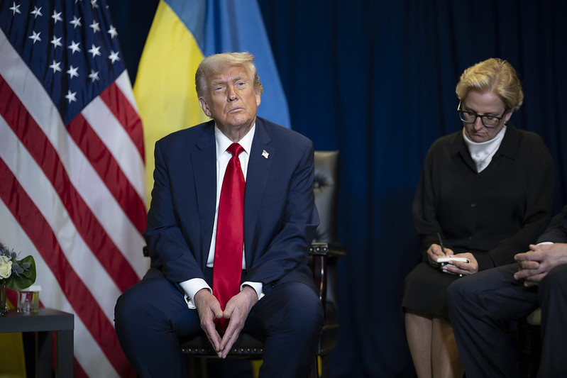Lula e Trump conversam por videochamada sobre tarifaço
