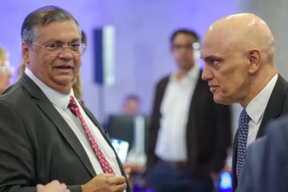Entidades da imprensa criticam Moraes por ação contra jornalista que expôs Dino