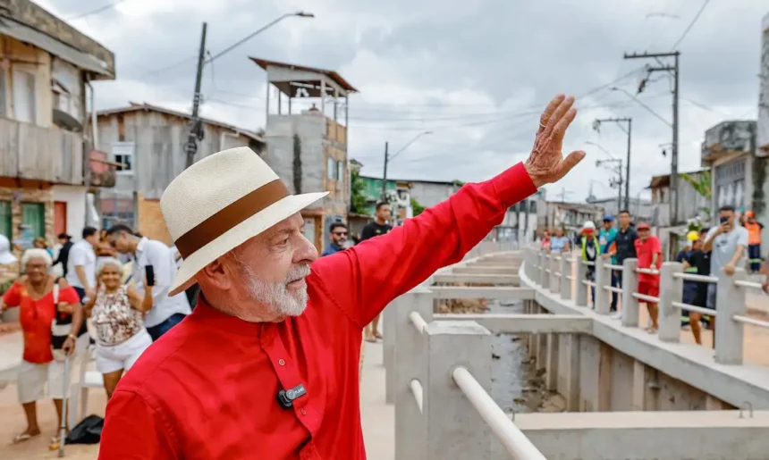 Lula inicia sessões de radioterapia após retirada de câncer de pele
