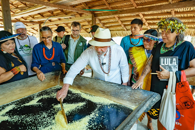 Lula se hospeda em iate ligado a crimes eleitorais na COP30