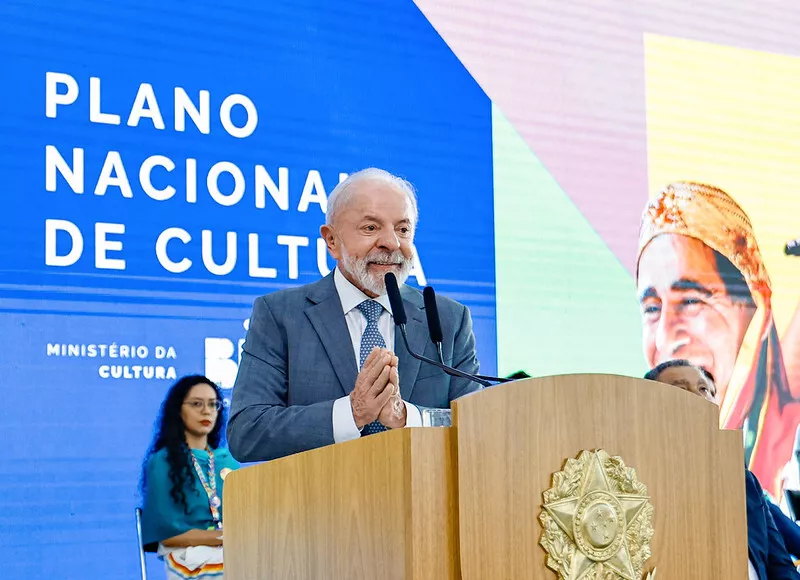 Metade da população vê explosão da corrupção no governo, aponta PoderData