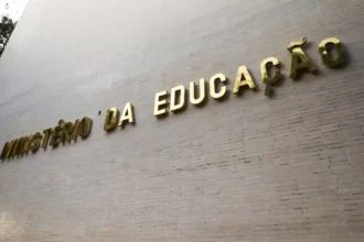 Ex-nora de Lula é alvo de investigação por suspeita de corrupção na educação