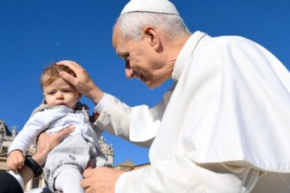 Vaticano define que somente Jesus salvou o mundo, e não Maria