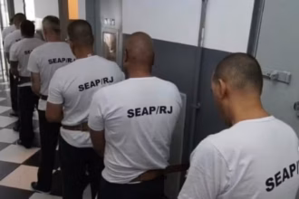 Chefes do Comando Vermelho são transferidos para presídios federais
