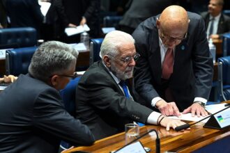 Dosimetria, projeto que reduz pena sobre 8 de janeiro é aprovado