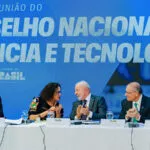 Lula rejeita teto de gastos e defende ampliação das despesas públicas