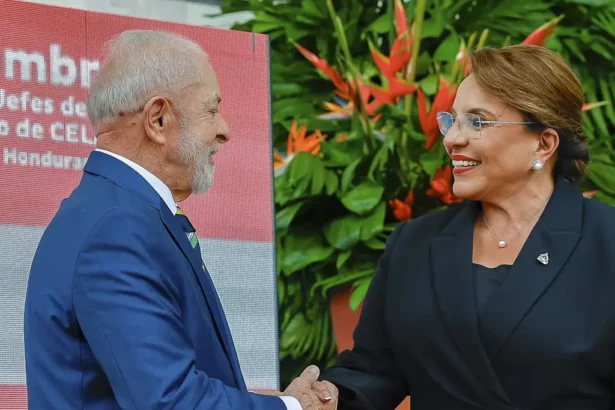 Honduras pode ter virada à direita com conservador liderando apuração