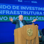 Lula critica 'ataques de Bolsonaro à democracia' enquanto se reaproxima de Maduro