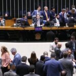 Câmara conclui votação de projeto que regulamenta a reforma tributária
