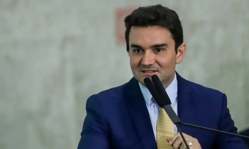 Celso Sabino deixa o Ministério do Turismo