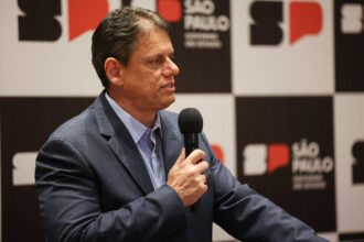 Tarcísio apoia ação dos EUA contra PCC apesar da recusa do governo Lula