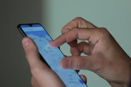 Anatel nega fim de cobrança por roaming internacional no Mercosul divulgada pelo governo