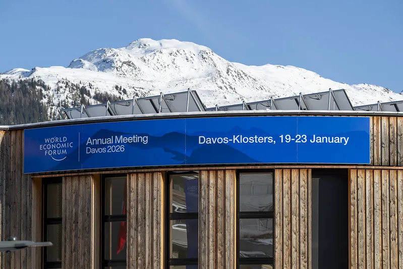 Fórum de Davos aborda planos de Trump para Groenlândia e Venezuela