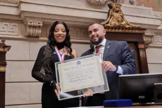 Ludmilla processa vereador de Manaus por acusá-la de ‘aliciar crianças’ em show