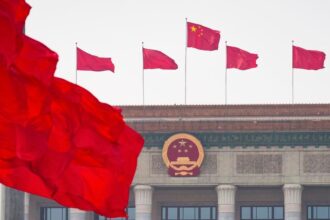 China envia ajuda ao Irã e Líbano em meio a ofensiva dos EUA e Israel