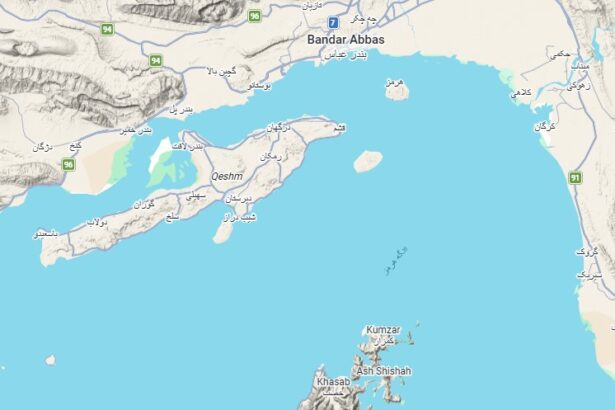 Estreito de Ormuz abre e fecha novamente após cessar-fogo anunciado por Trump