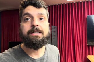 Monark abandona apelido e estreia 