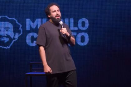 Crítica de humorista vira slogan de pré-campanha de Flávio Bolsonaro