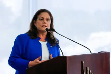 Oposição busca acordo para eleger uma mulher no Tribunal de Contas