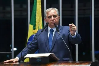 Izalci Lucas vê “quase impossível