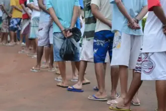 Câmara retoma debate sobre redução da maioridade penal