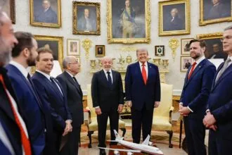 Incógnitas: Trump avalia encontro com Lula como produtivo em pauta comercial