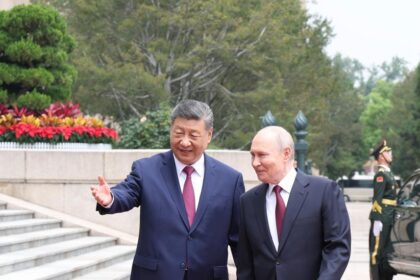 Xi recomenda Putin encerrar guerra na Ucrânia, mas petróleo do Irã é a preocupação real