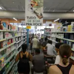 Vendas no comércio recuam 1,5% em abril