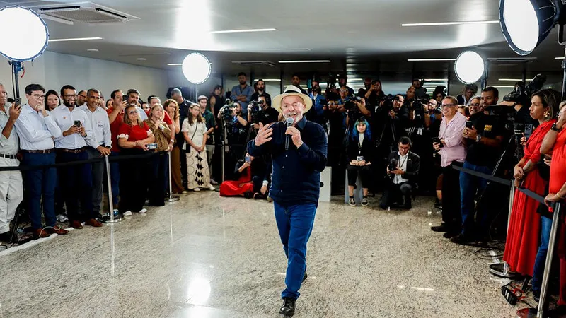 Lula critica Trump e acusa EUA de “pirataria” no Oriente Médio