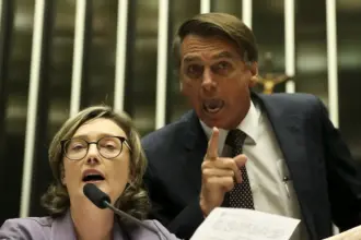 Maria do Rosário defende Michelle Bolsonaro após atrito com Flávio