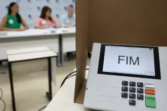 Ex-prefeito do PL vence eleições ao governo de Roraima