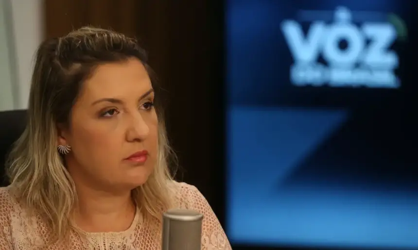 Daniella Marques surge como opção de vice de Flávio para atrair mulheres