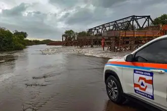 Com quase 700 desalojados, RS começa a semana com alerta amarelo para tempestades