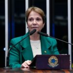 Em reviravolta, Tereza Cristina aceita ser vice na chapa de Flávio Bolsonaro
