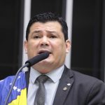 Após desejar 'morte de Lula', deputado Gilvan da Federal vira réu por injúria