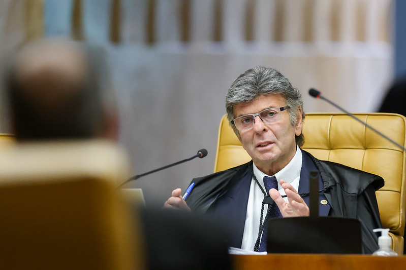 Fux e Mendonça apontam “PF paralela”; Moraes chama acusação de “patética”
