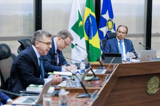 Irmão de Flávio Dino preside sessão do MPF que decide 'vida' de Gonet